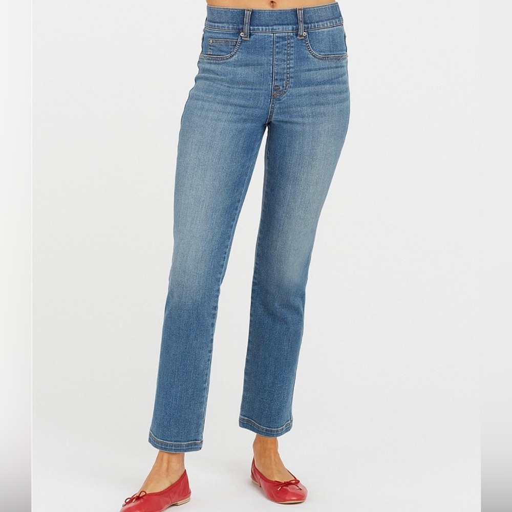 SPANXshape™ EveryWear Straight Leg Denim Jeans Vintage Indigo Size Medium NWOT